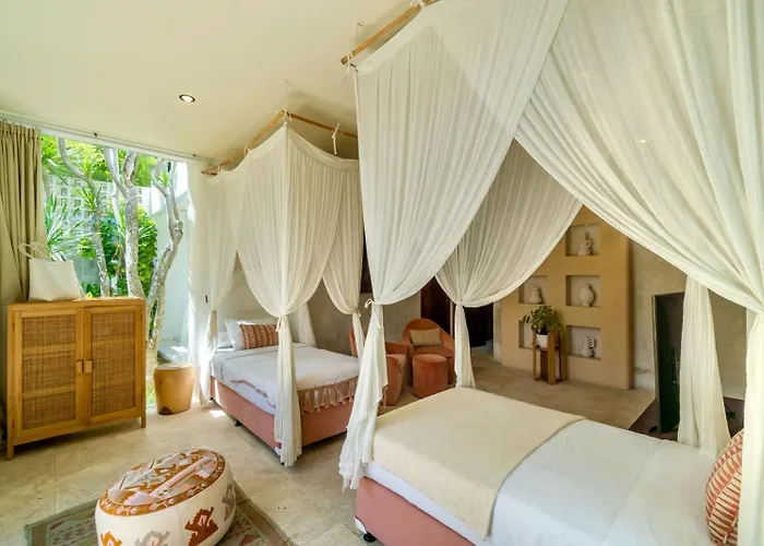 Batik Seminyak (Bali)