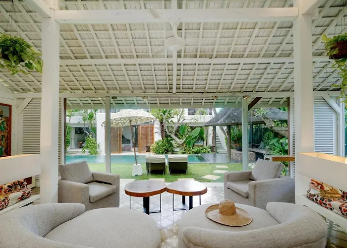 Batik Villa Seminyak (Bali)