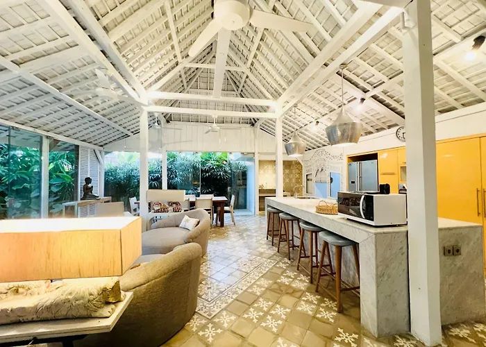 Villa Batik Seminyak (Bali)