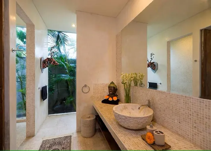 Batik Villa Seminyak (Bali)